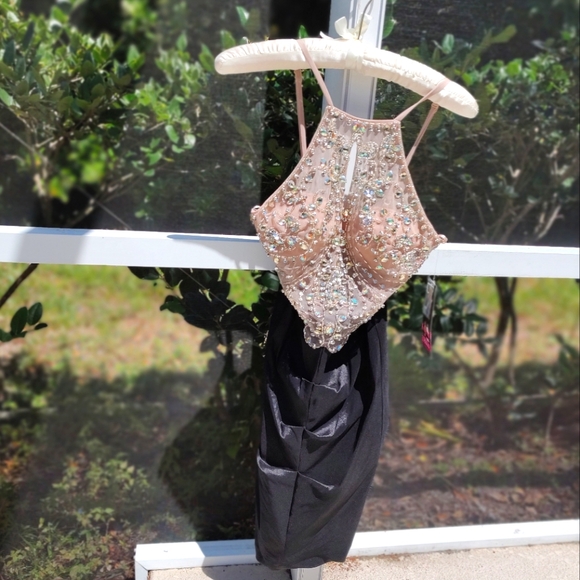 Blondie nights sheer netted rhinestone dress - Picture 4 of 11